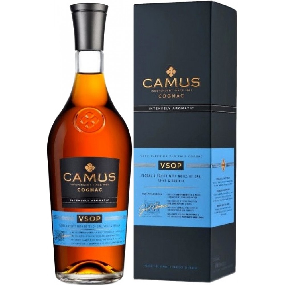 Коньяк camus 0.7 цена. Коньяк Camus vs 0.7. Коньяк французский Элеганс Camus. Коньяк "Camus" v.s., Gift Box, 0.7 л. Коньяк Камю VSOP Элеганс 0.5.
